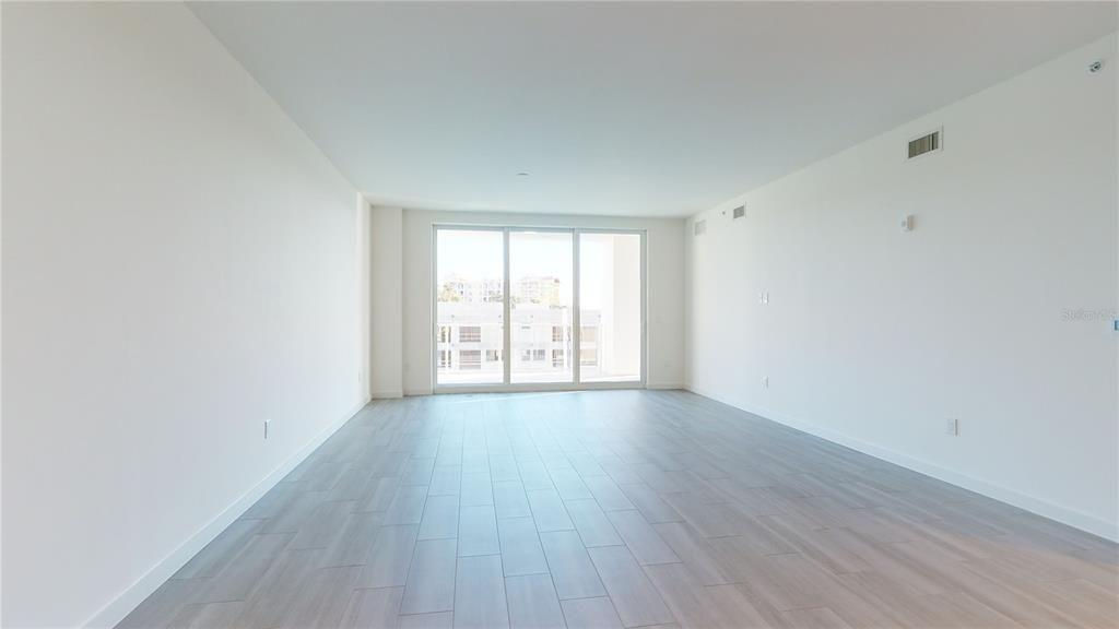 For Rent: $5,500 (2 beds, 2 baths, 1789 Square Feet)