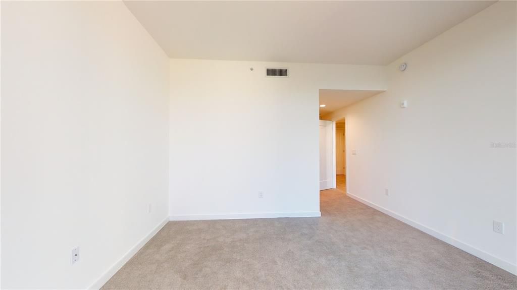 For Rent: $5,500 (2 beds, 2 baths, 1789 Square Feet)