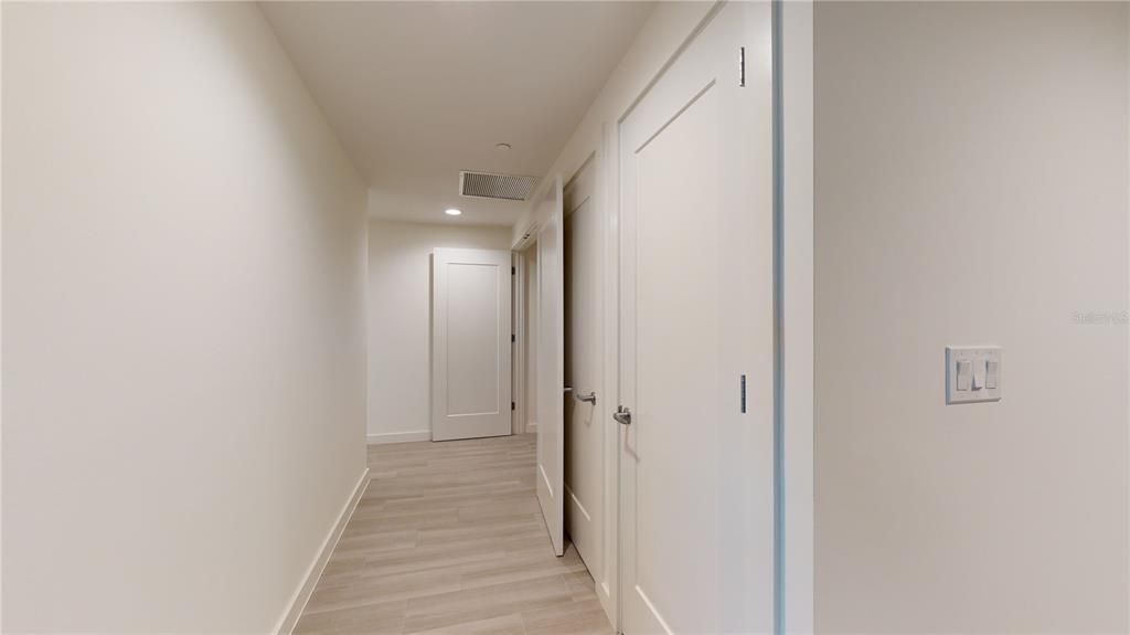 For Rent: $5,500 (2 beds, 2 baths, 1789 Square Feet)