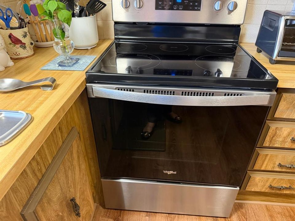 For Sale: $145,000 (2 beds, 2 baths, 1248 Square Feet)