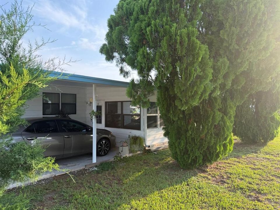 For Sale: $145,000 (2 beds, 2 baths, 1248 Square Feet)