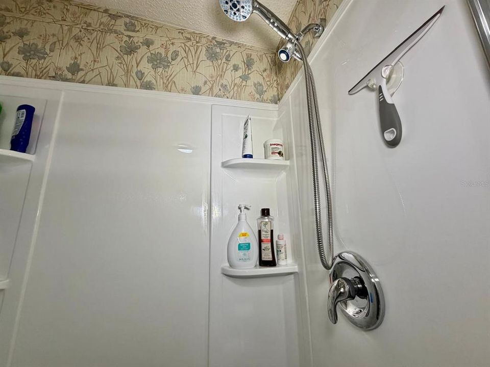 For Sale: $145,000 (2 beds, 2 baths, 1248 Square Feet)