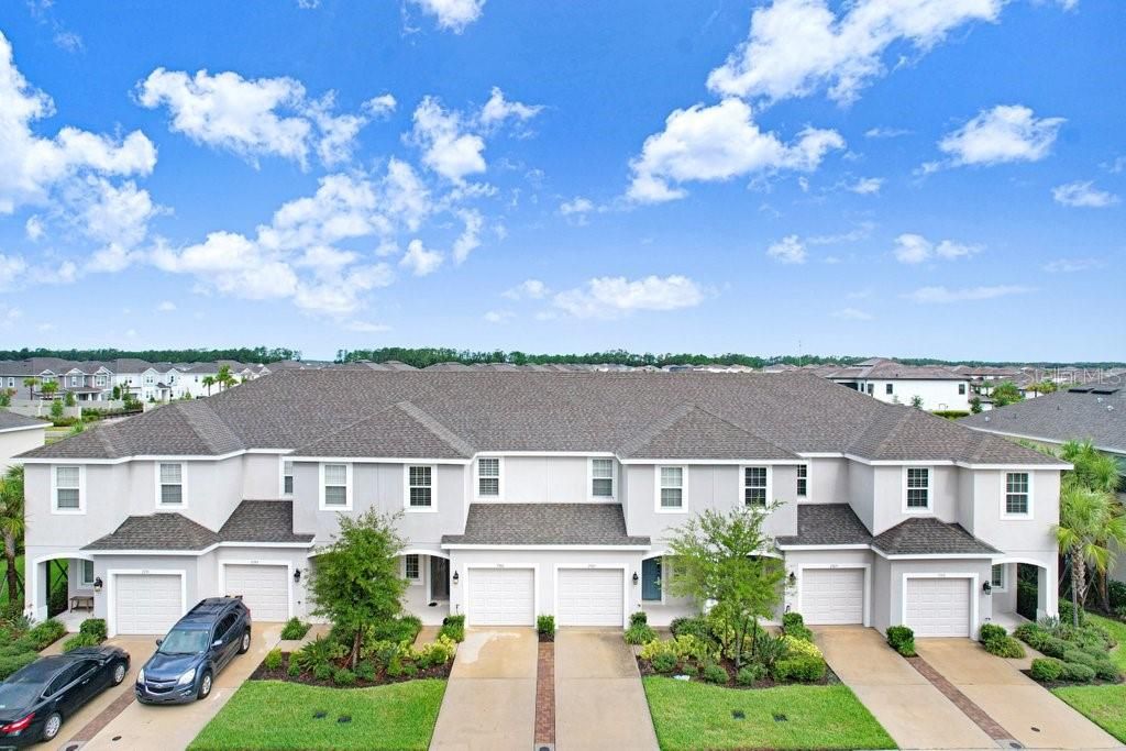 На продажу: $279,900 (3 спален, 2 ванн, 1373 Квадратных фут)
