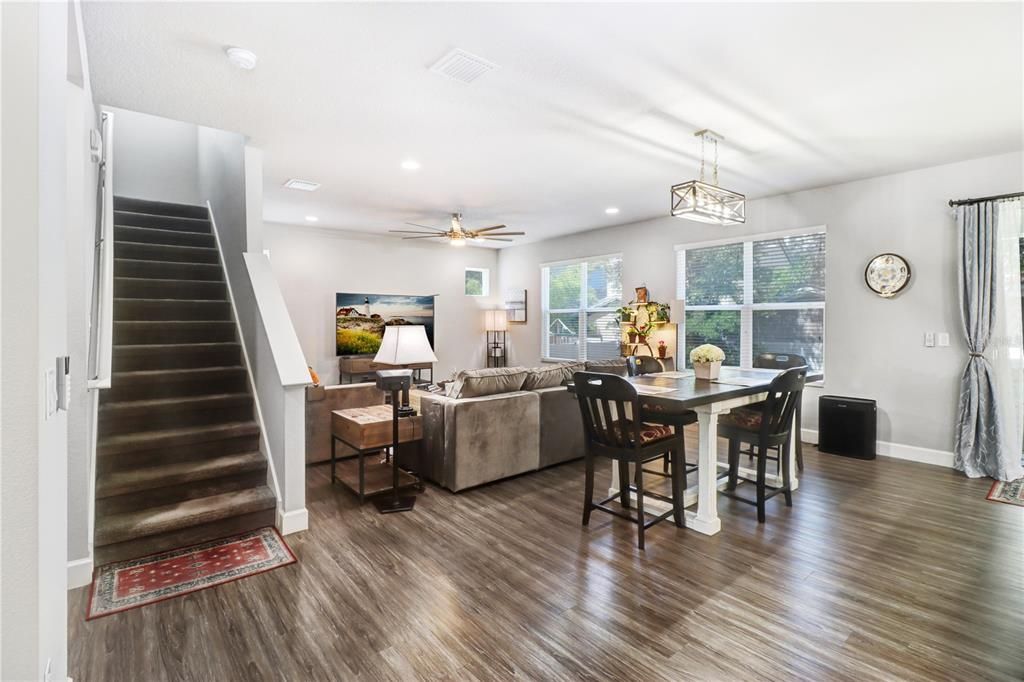Active With Contract: $675,000 (4 beds, 2 baths, 2388 Square Feet)