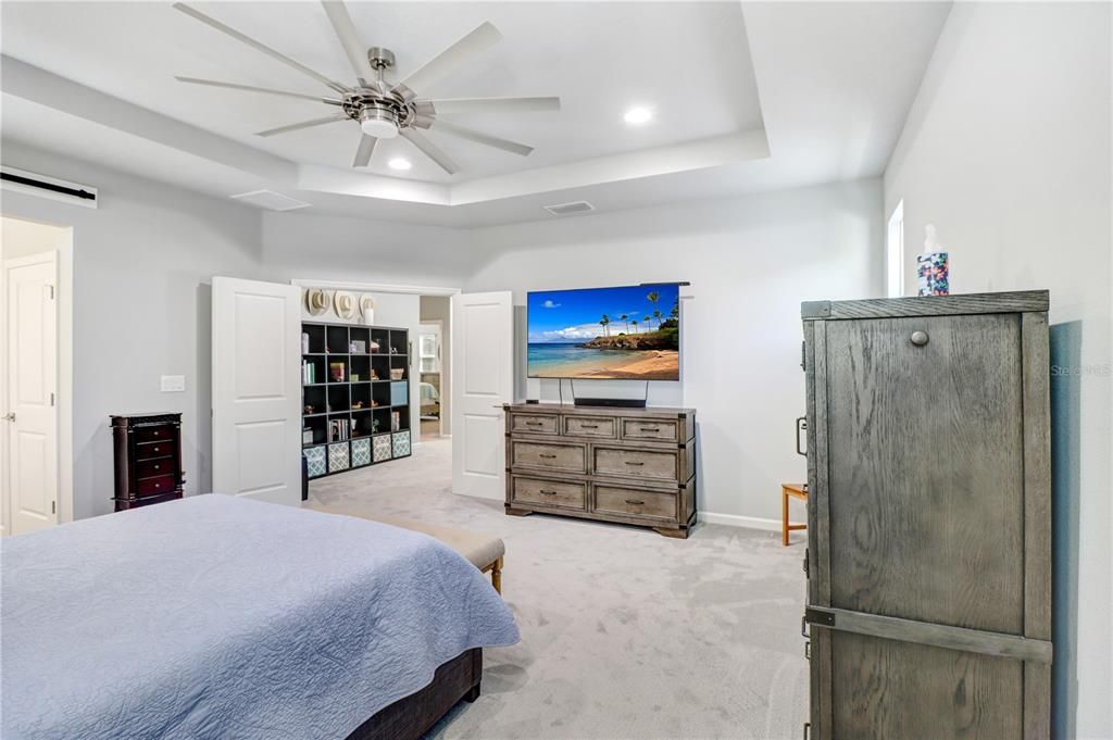 Active With Contract: $675,000 (4 beds, 2 baths, 2388 Square Feet)