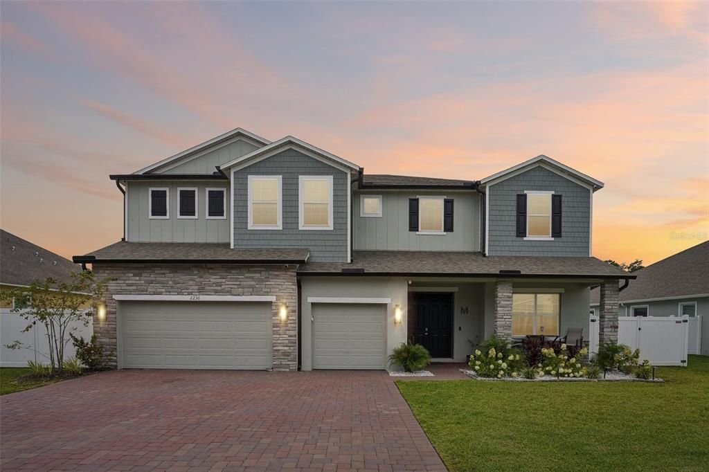 For Sale: $949,500 (5 beds, 5 baths, 4801 Square Feet)