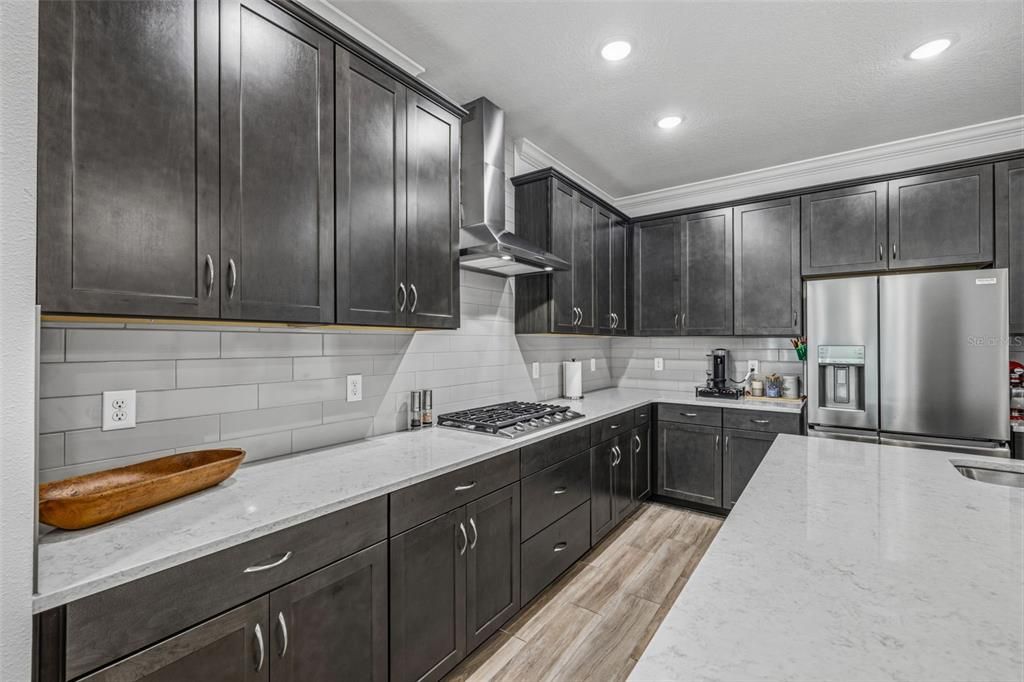 For Sale: $599,900 (4 beds, 3 baths, 2359 Square Feet)