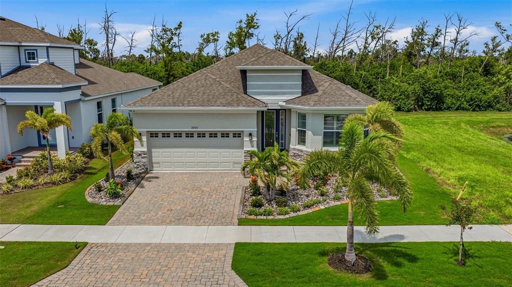 For Sale: $599,900 (4 beds, 3 baths, 2359 Square Feet)
