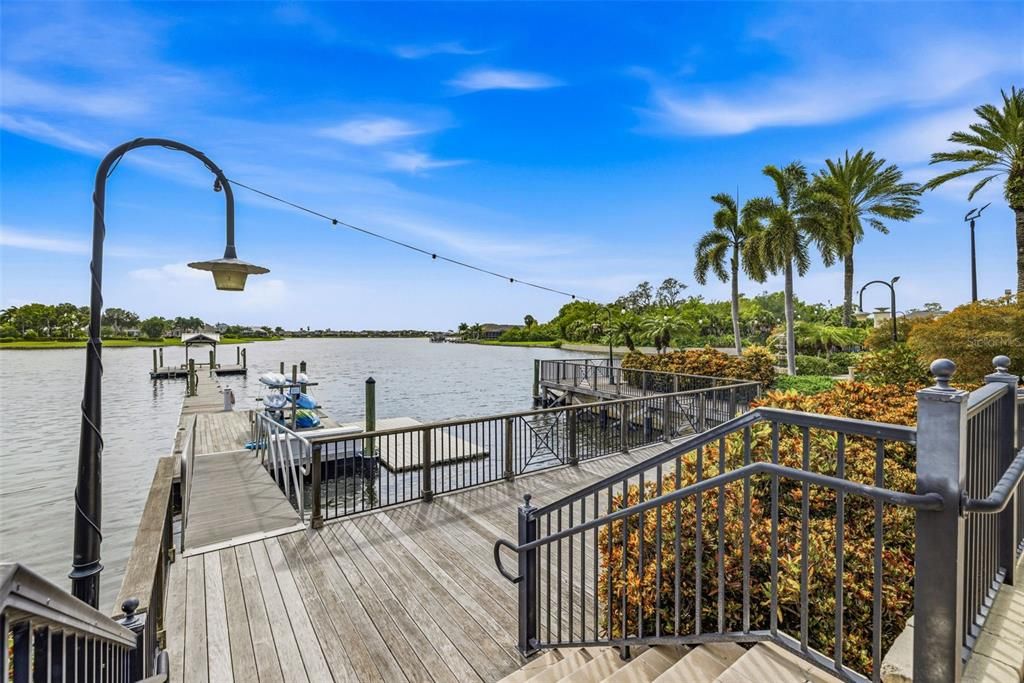 For Sale: $599,900 (4 beds, 3 baths, 2359 Square Feet)