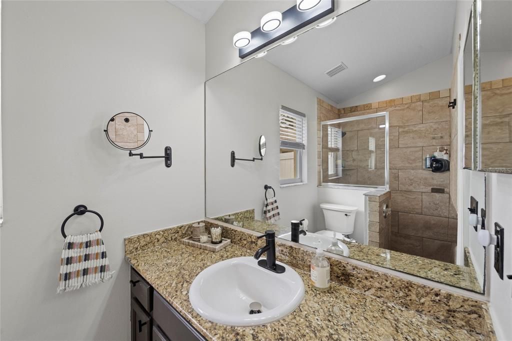For Sale: $375,000 (3 beds, 2 baths, 1417 Square Feet)
