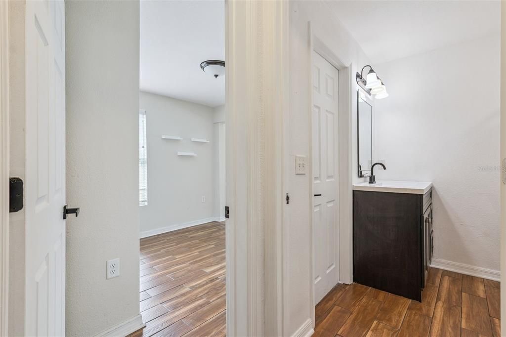 En Venta: $370,000 (5 camas, 2 baños, 1776 Pies cuadrados)