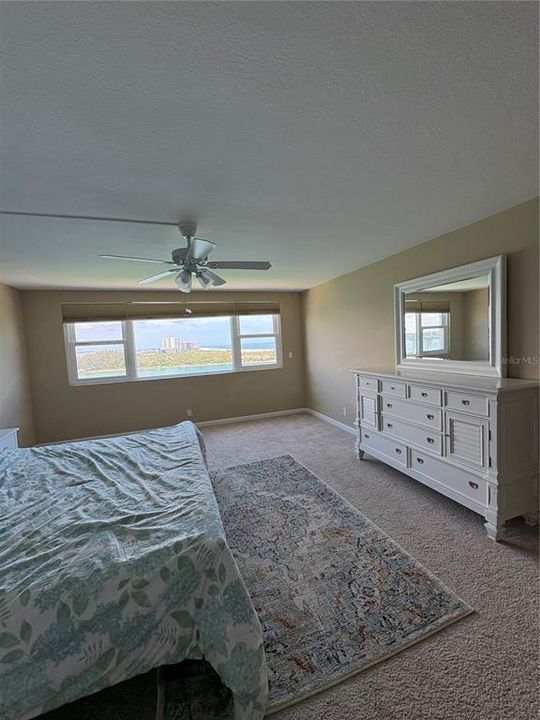 For Rent: $6,500 (4 beds, 3 baths, 3167 Square Feet)