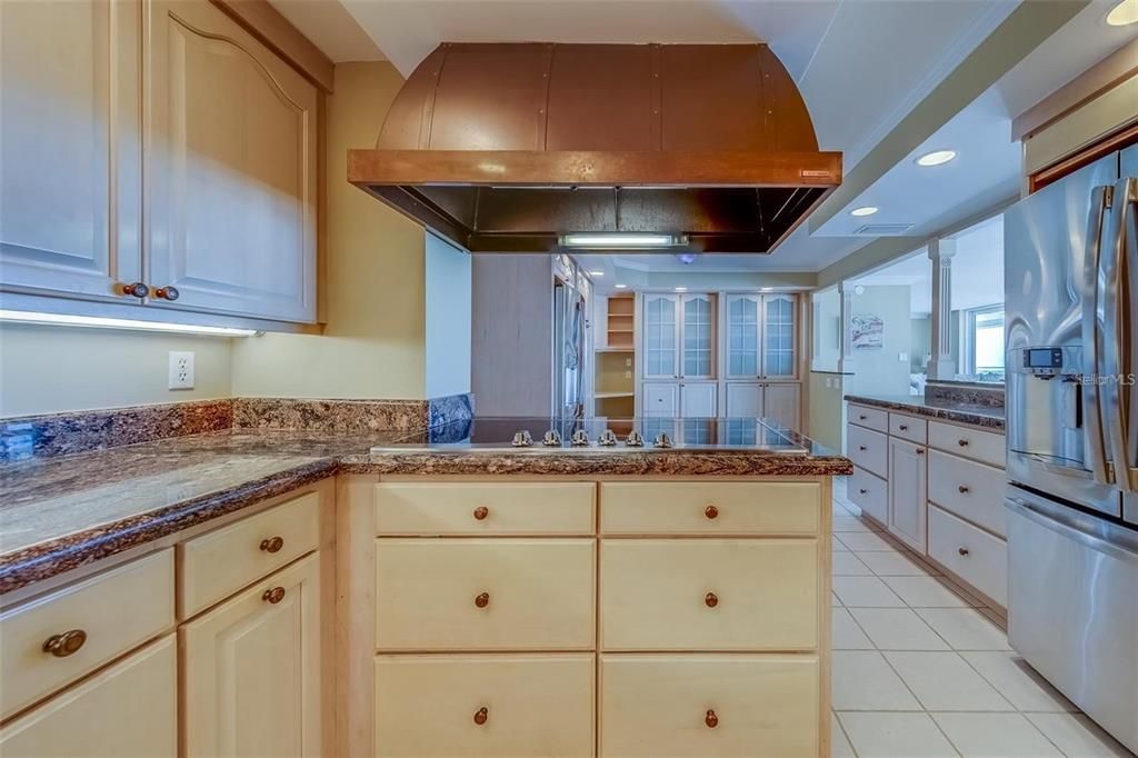 For Rent: $6,500 (4 beds, 3 baths, 3167 Square Feet)