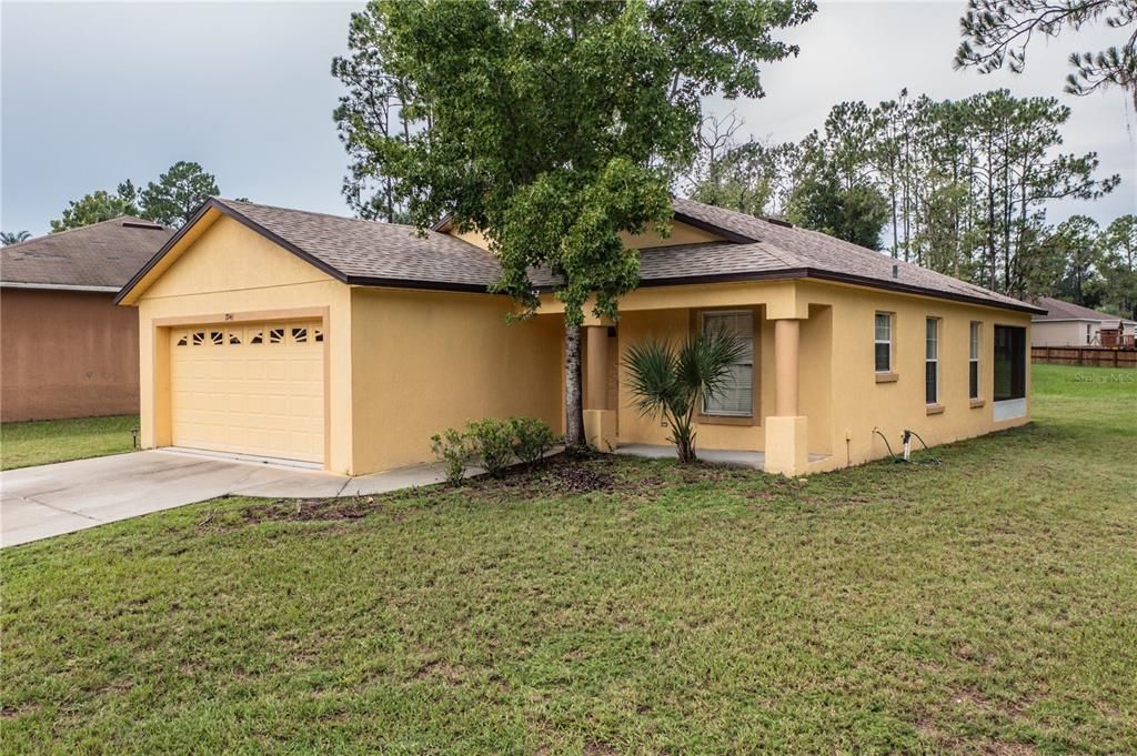 Activo con contrato: $260,000 (3 camas, 2 baños, 1205 Pies cuadrados)