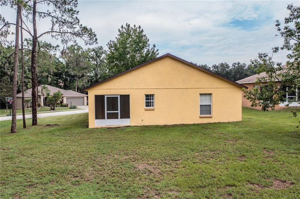 Activo con contrato: $260,000 (3 camas, 2 baños, 1205 Pies cuadrados)
