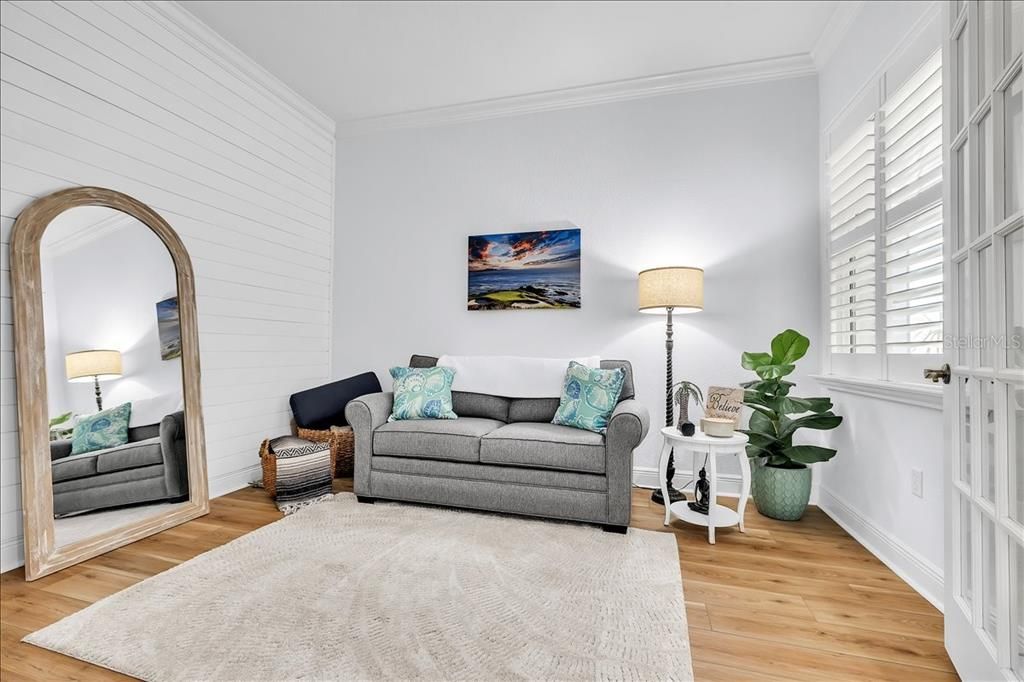 En Venta: $549,000 (3 camas, 2 baños, 2022 Pies cuadrados)