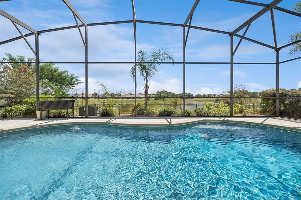 En Venta: $619,000 (3 camas, 3 baños, 2222 Pies cuadrados)