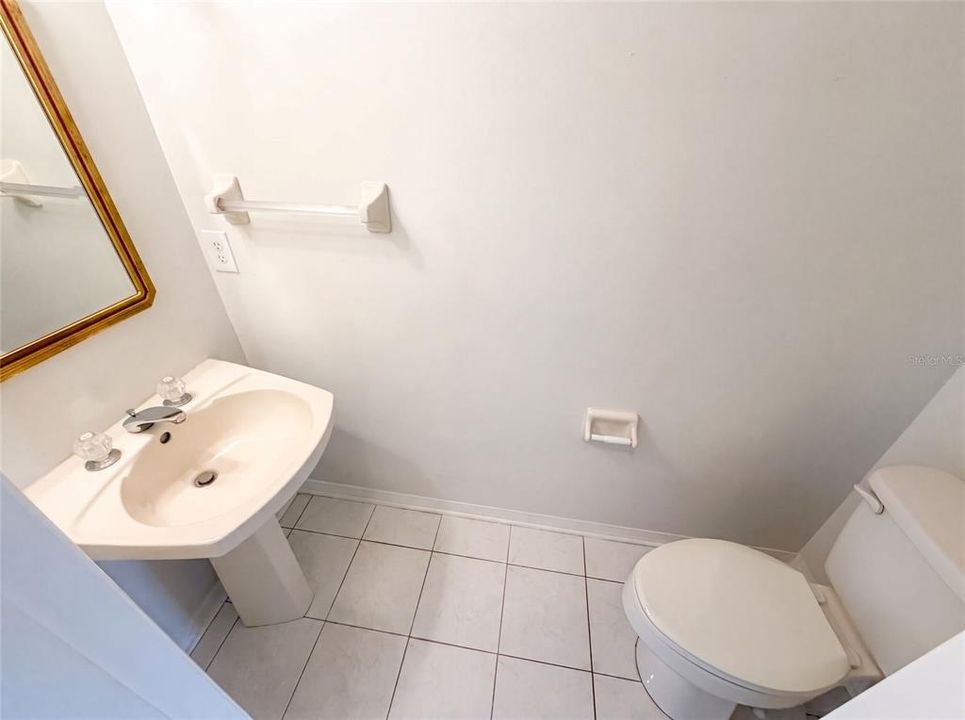 En Venta: $660,000 (5 camas, 3 baños, 3227 Pies cuadrados)