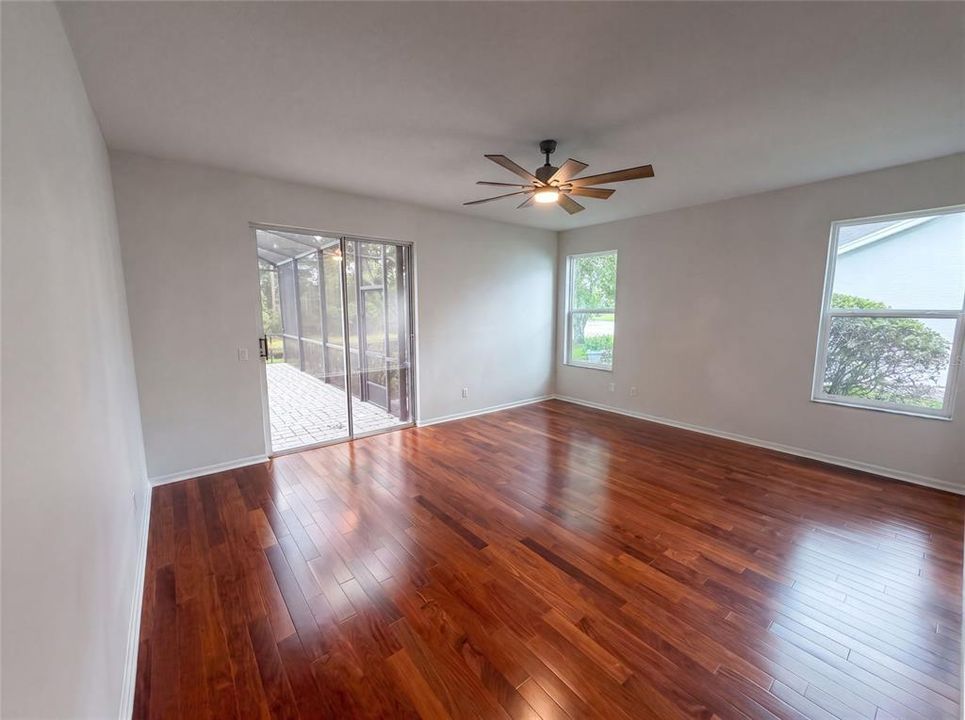 En Venta: $660,000 (5 camas, 3 baños, 3227 Pies cuadrados)