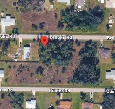 На продажу: $58,900 (0.74 acres)