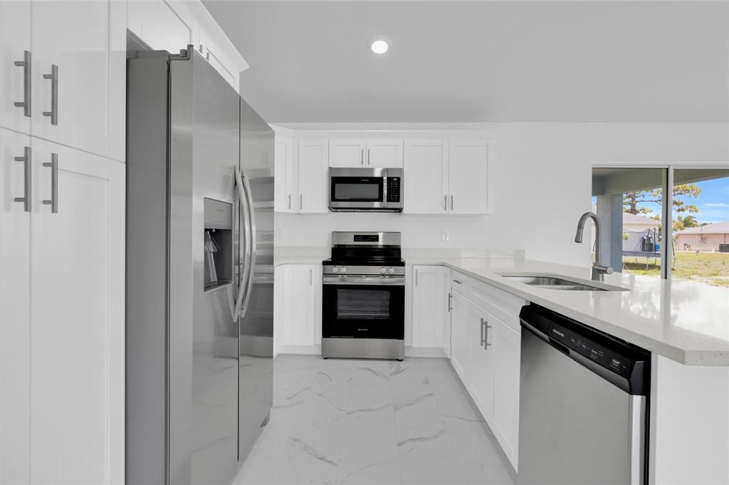 En Venta: $339,900 (3 camas, 2 baños, 1310 Pies cuadrados)