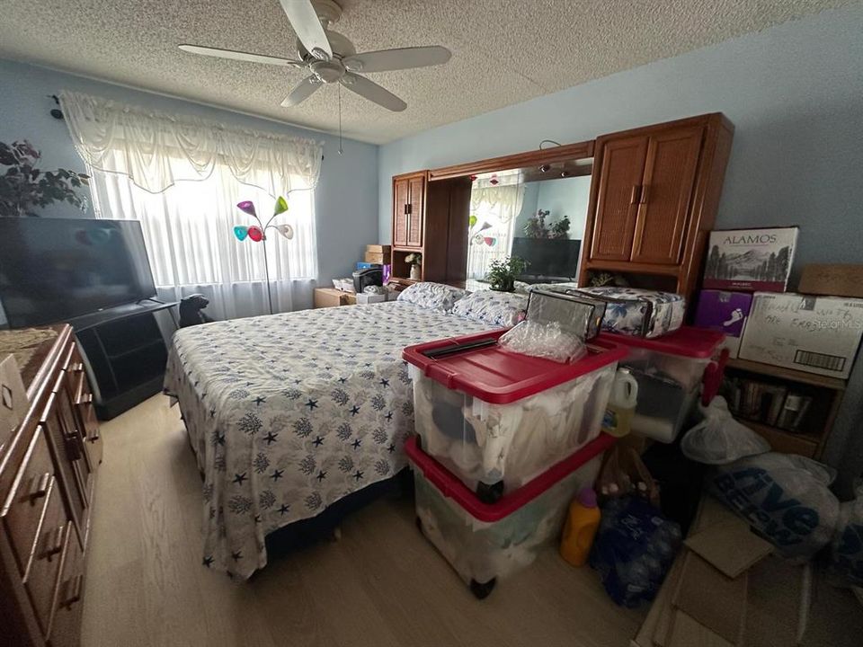 На продажу: $155,000 (2 спален, 2 ванн, 1150 Квадратных фут)