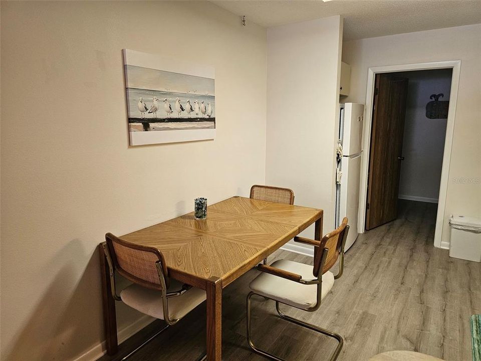 В аренду: $2,900 (2 спален, 2 ванн, 1044 Квадратных фут)