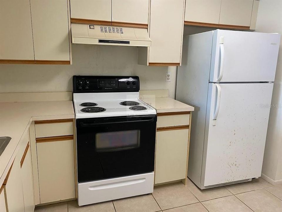 В аренду: $1,700 (2 спален, 2 ванн, 960 Квадратных фут)