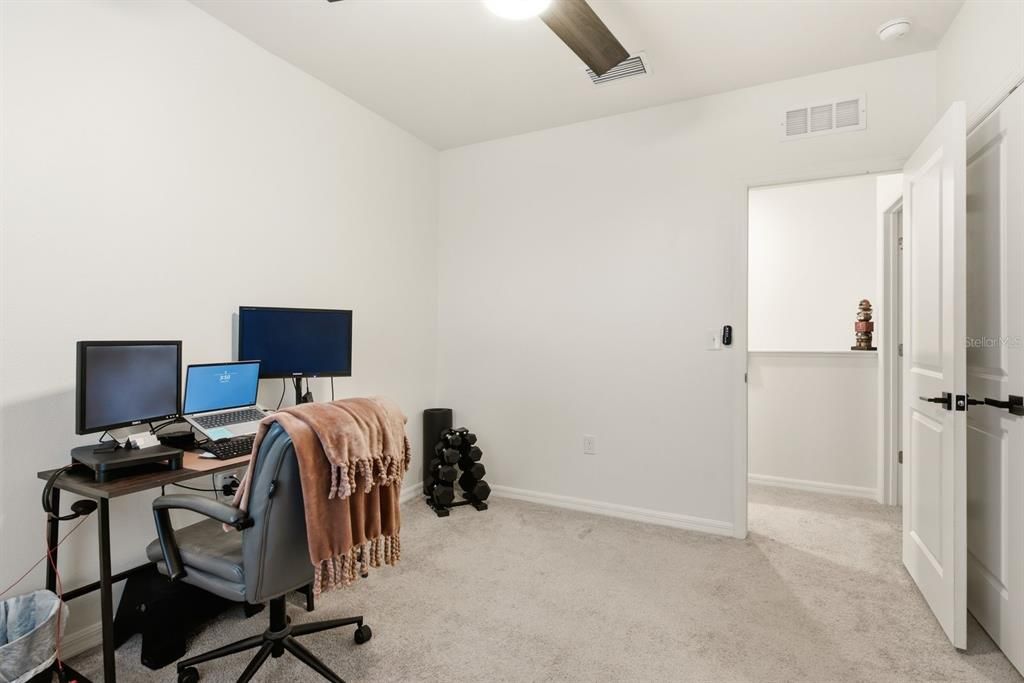 В аренду: $2,595 (3 спален, 2 ванн, 1758 Квадратных фут)