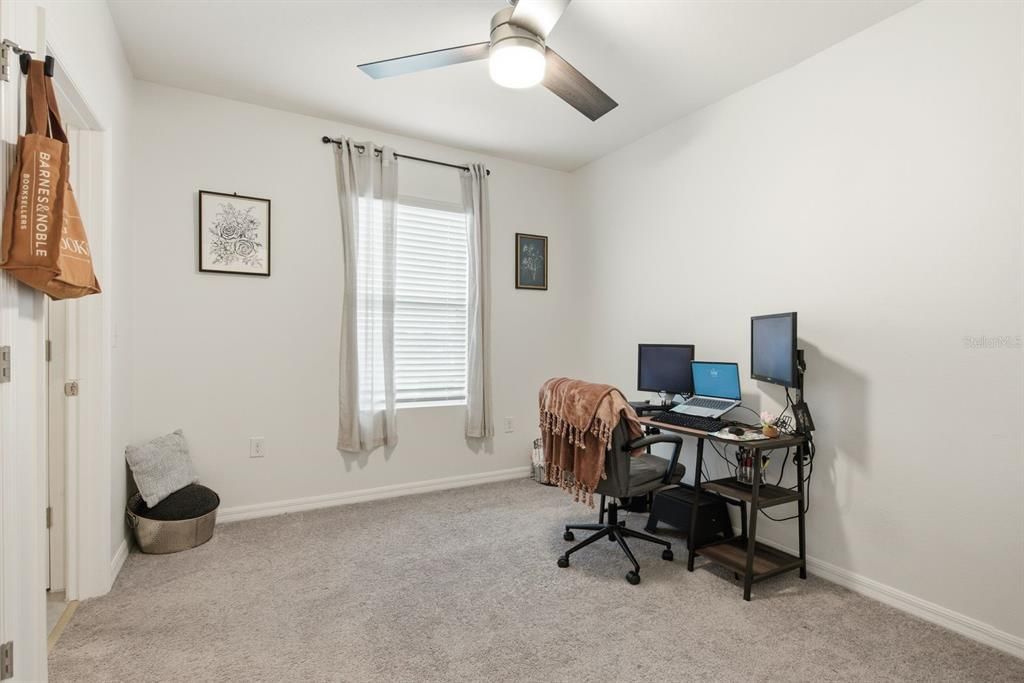 В аренду: $2,595 (3 спален, 2 ванн, 1758 Квадратных фут)