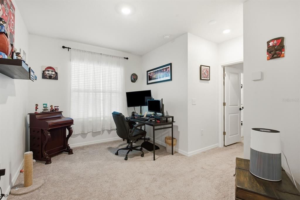 В аренду: $2,595 (3 спален, 2 ванн, 1758 Квадратных фут)