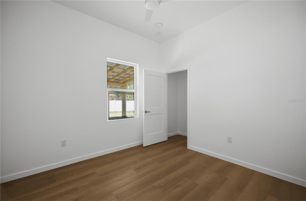 En Venta: $289,900 (3 camas, 2 baños, 1564 Pies cuadrados)