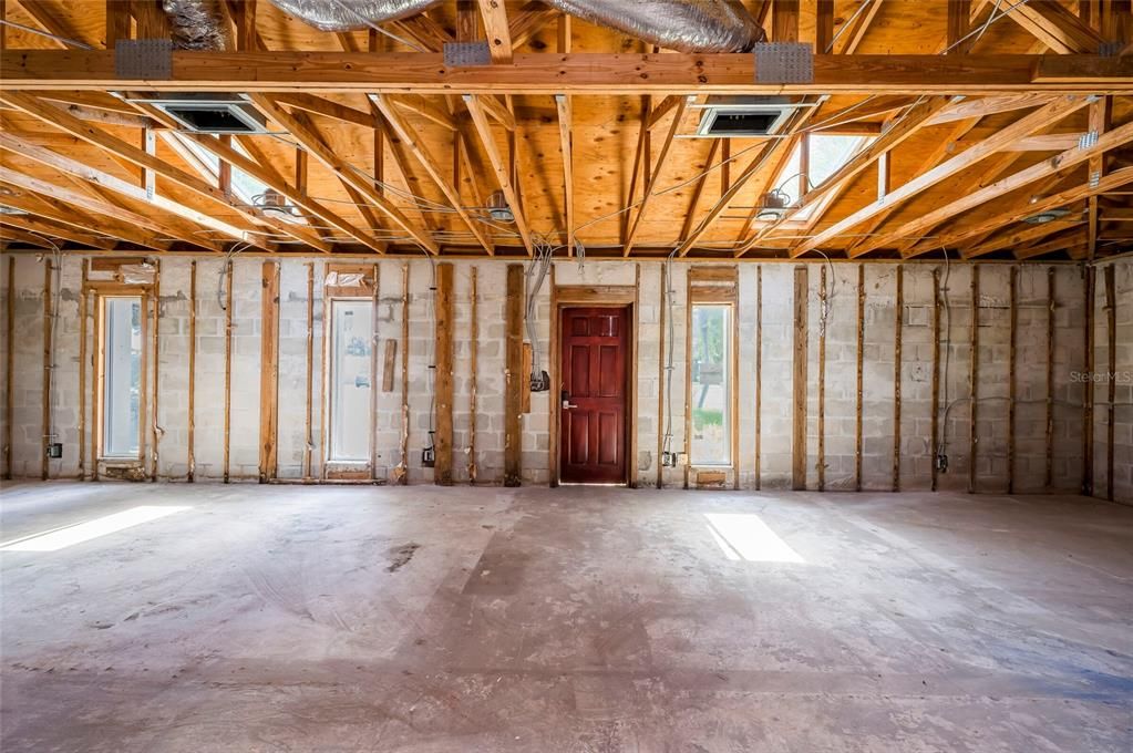 En Venta: $450,000 (0 camas, 0 baños, 2043 Pies cuadrados)