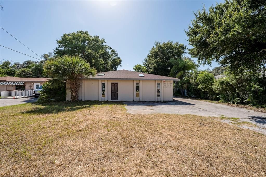 En Venta: $450,000 (0 camas, 0 baños, 2043 Pies cuadrados)