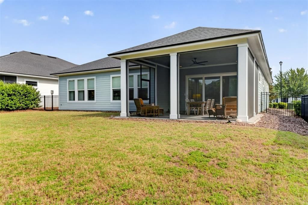 На продажу: $650,000 (3 спален, 2 ванн, 1976 Квадратных фут)