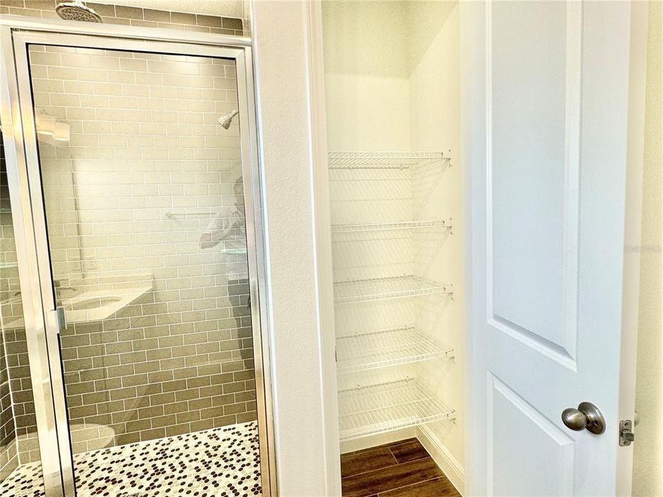 В аренду: $2,100 (1 спален, 1 ванн, 910 Квадратных фут)