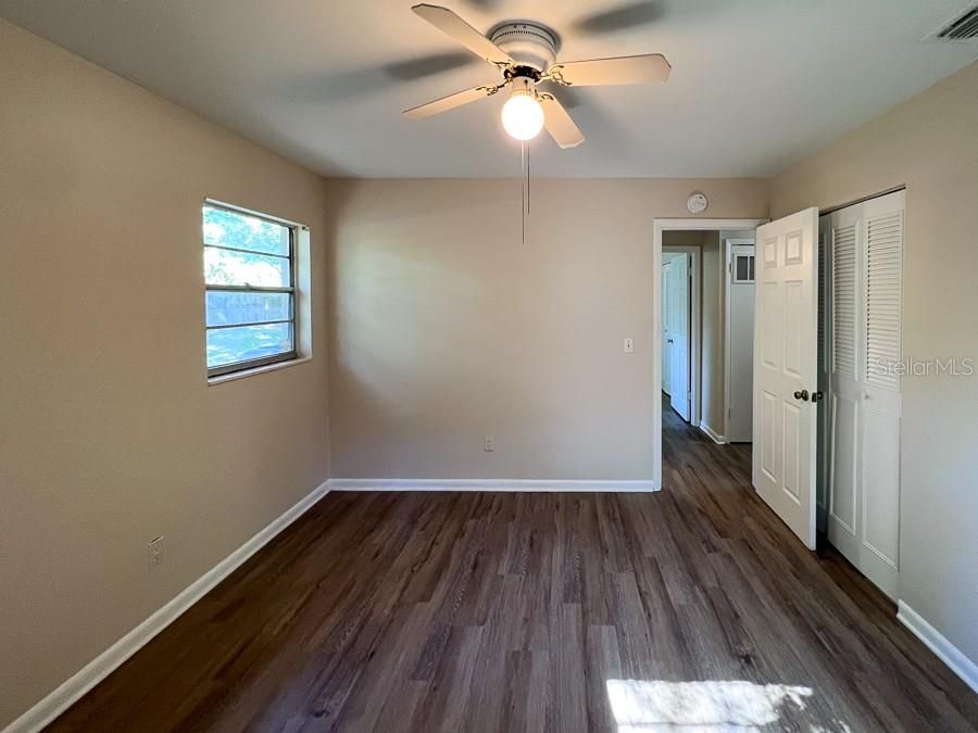 For Rent: $2,450 (4 beds, 2 baths, 1876 Square Feet)