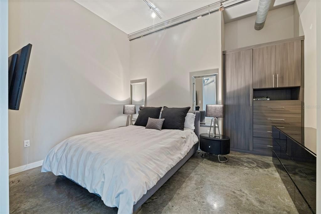En Venta: $970,000 (2 camas, 2 baños, 1706 Pies cuadrados)