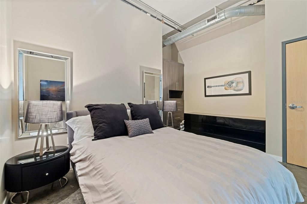 En Venta: $970,000 (2 camas, 2 baños, 1706 Pies cuadrados)