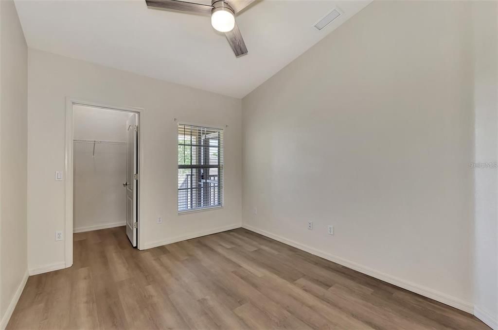 For Rent: $2,200 (2 beds, 2 baths, 1235 Square Feet)