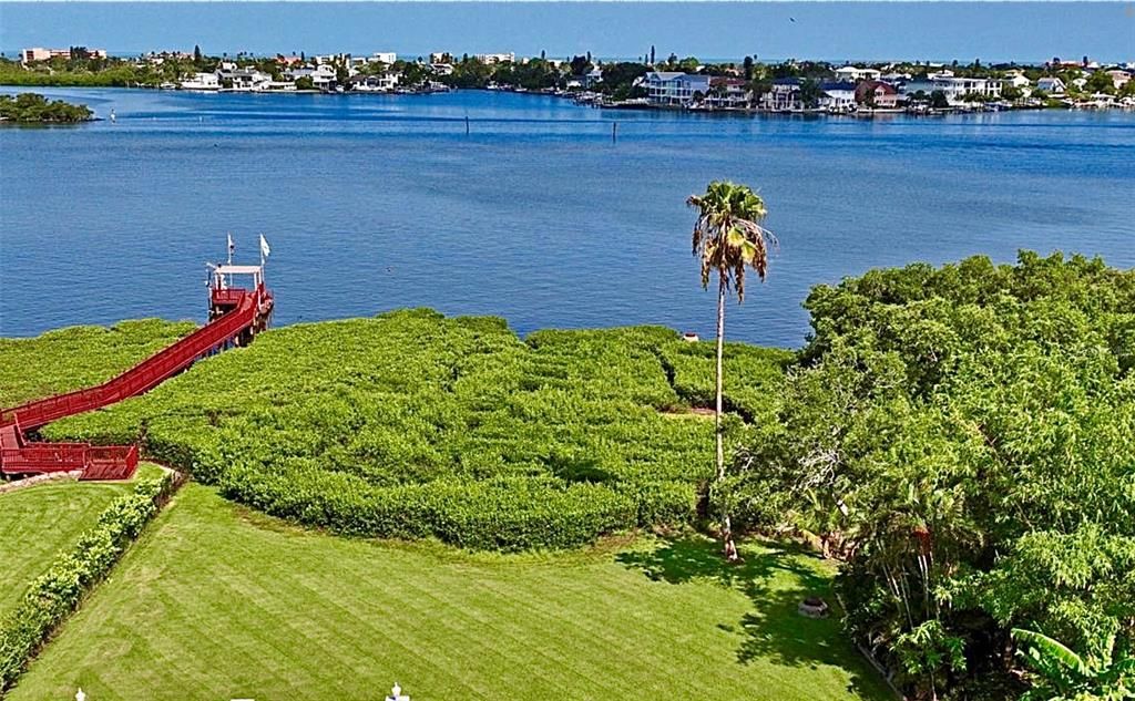 En Venta: $2,450,000 (4 camas, 4 baños, 4234 Pies cuadrados)
