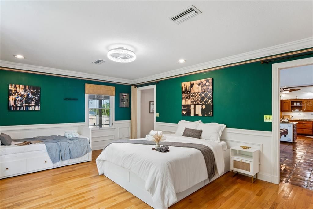 En Venta: $2,450,000 (4 camas, 4 baños, 4234 Pies cuadrados)