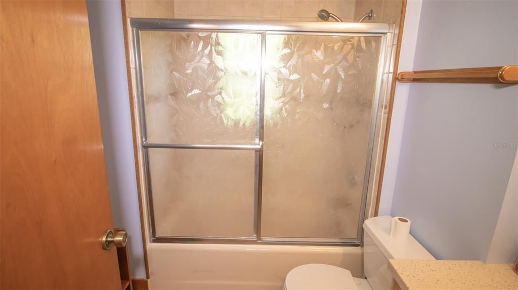 На продажу: $599,000 (3 спален, 2 ванн, 1918 Квадратных фут)