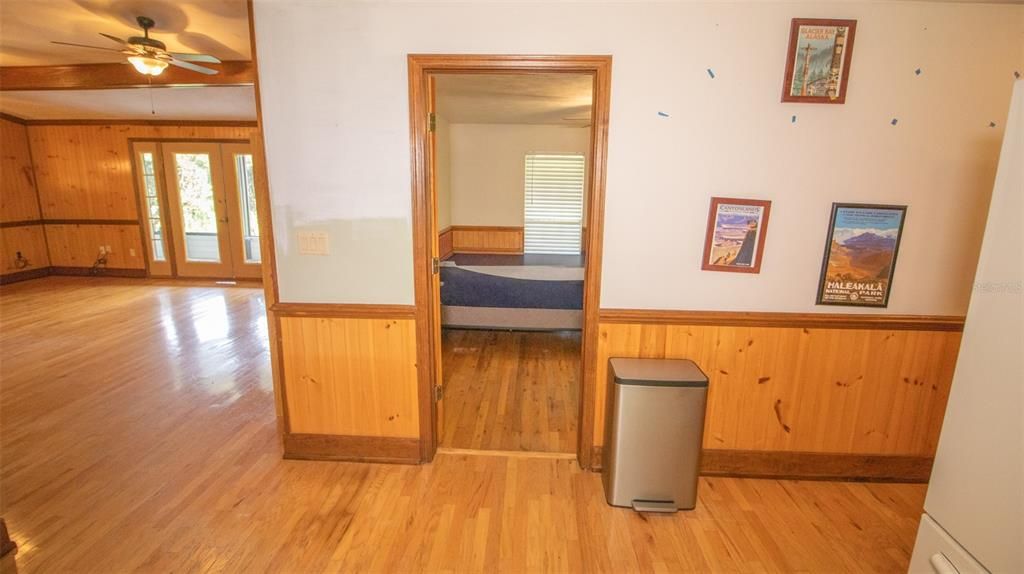 На продажу: $599,000 (3 спален, 2 ванн, 1918 Квадратных фут)