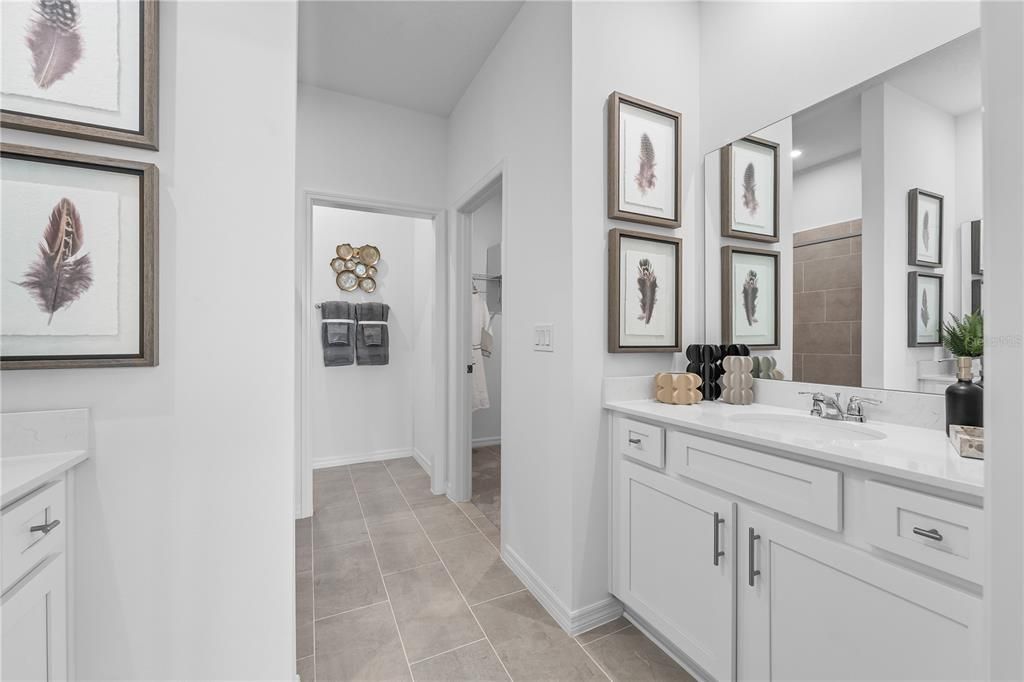 На продажу: $409,000 (4 спален, 2 ванн, 1839 Квадратных фут)