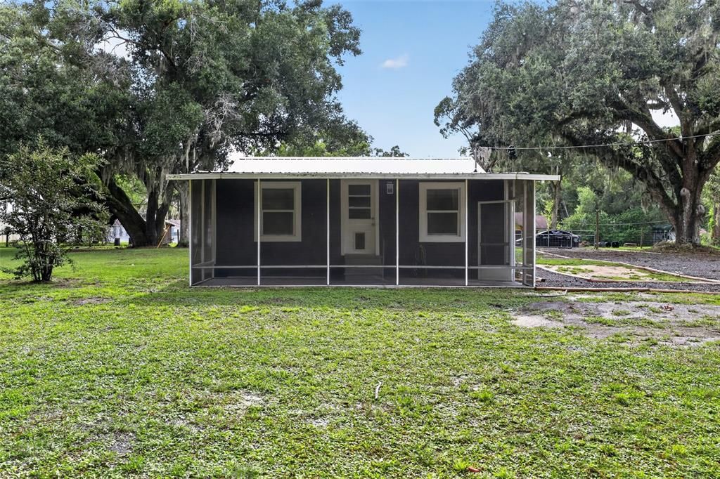En Venta: $299,975 (2 camas, 1 baños, 864 Pies cuadrados)