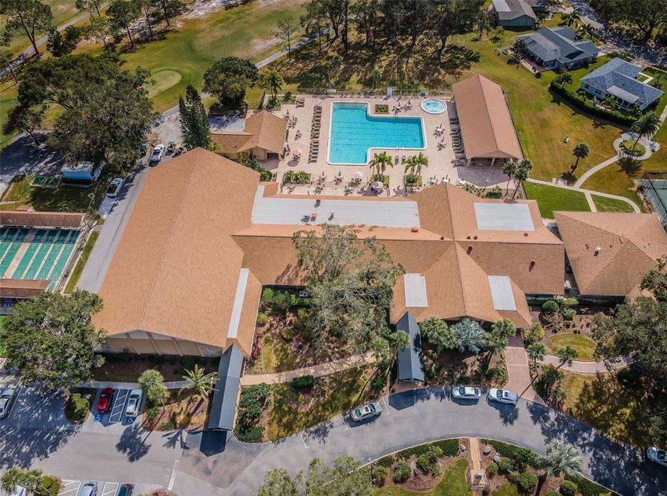 Activo con contrato: $379,000 (2 camas, 2 baños, 1420 Pies cuadrados)