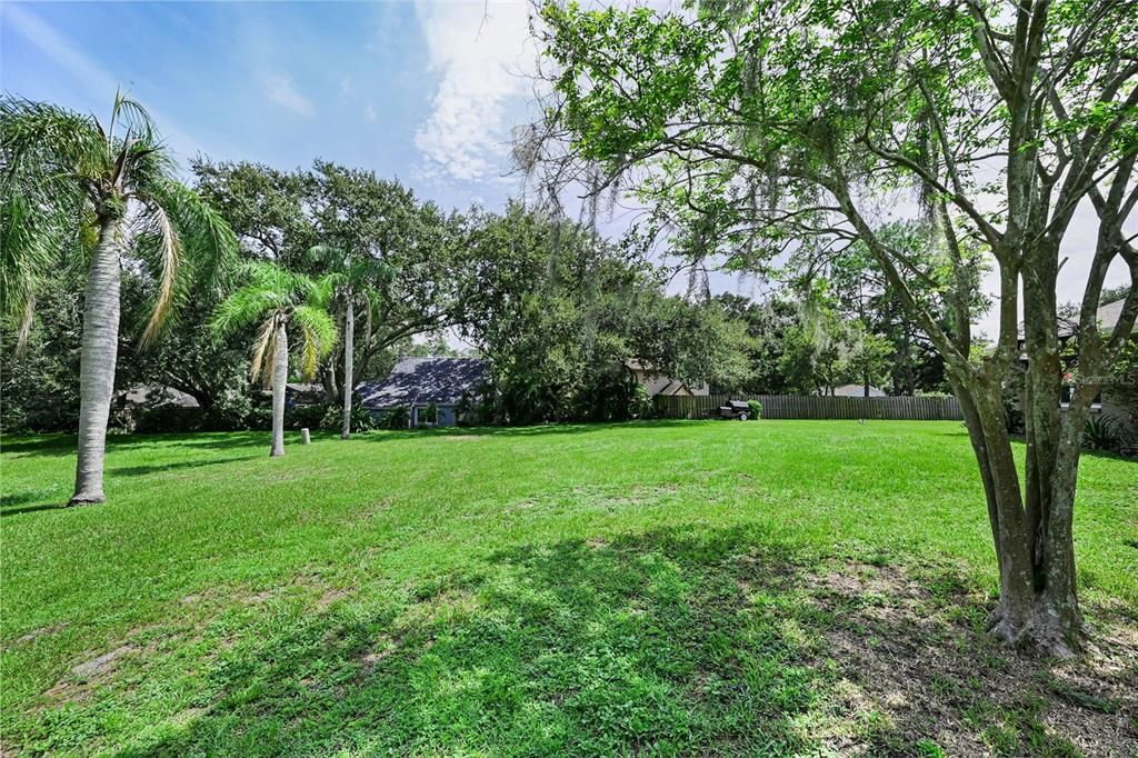 Activo con contrato: $379,000 (2 camas, 2 baños, 1420 Pies cuadrados)