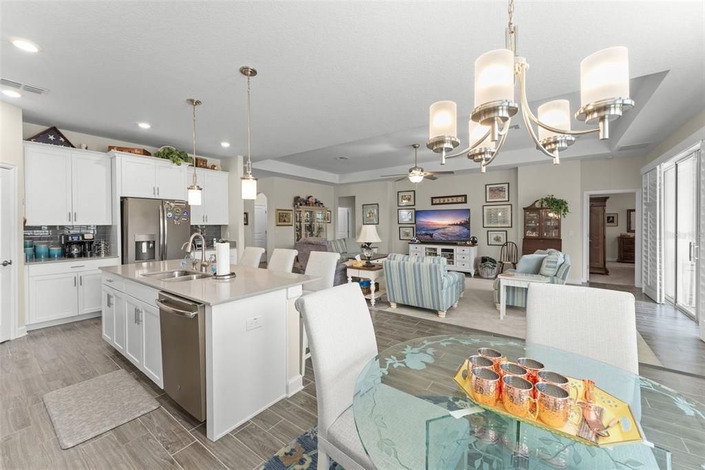 Active With Contract: $559,000 (4 beds, 3 baths, 2655 Square Feet)