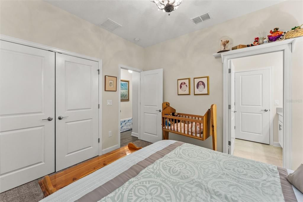 Active With Contract: $559,000 (4 beds, 3 baths, 2655 Square Feet)